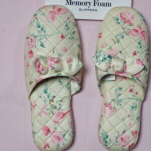NEW WITH TAGS Charter Club Memory Foam Women's Slippers XL Size 11-12.